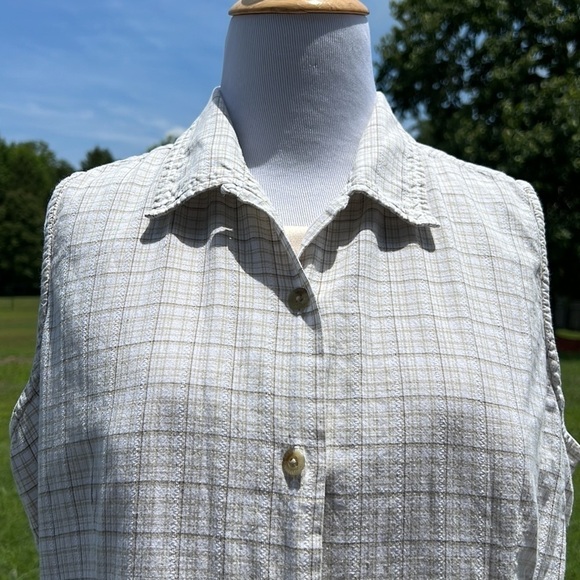Columbia women’s shirt plaid - Picture 2 of 6